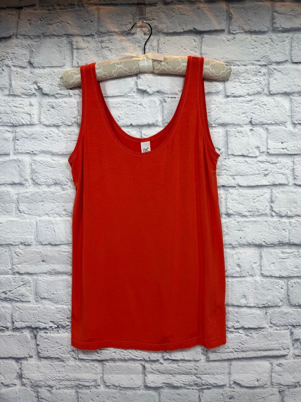 YALA Bamboo Tank Top Viscose Spandex Coral Pink size L A320